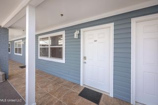 1282 Beach Boulevard, 207, Biloxi, MS 39530