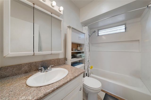 2025 Las Vegas Avenue 3, Pomona, CA 91767
