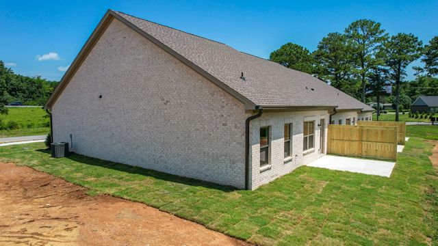 3342 Westside Drive NW, Cleveland, TN 37312