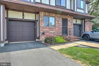 14 HASTINGS, Ewing, NJ 08628