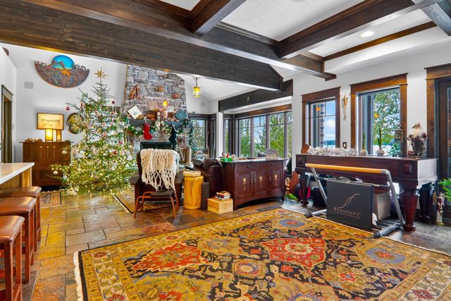 11720 Easy Street, Kewadin, MI 49648