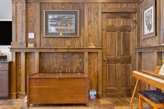 11720 Easy Street, Kewadin, MI 49648