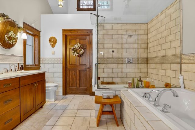 11720 Easy Street, Kewadin, MI 49648