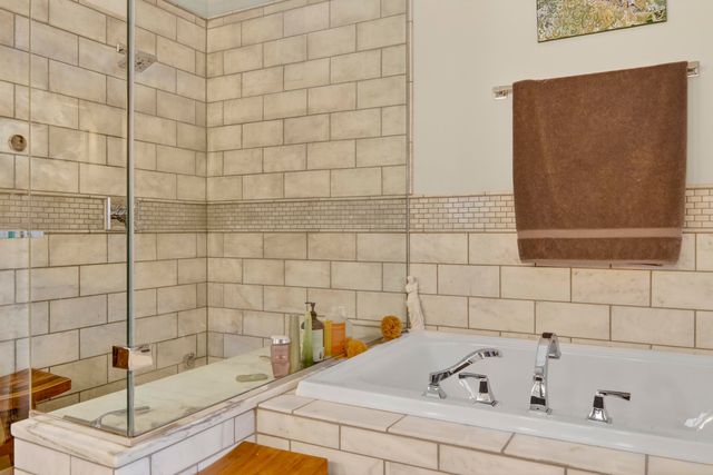 11720 Easy Street, Kewadin, MI 49648