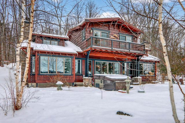 11720 Easy Street, Kewadin, MI 49648