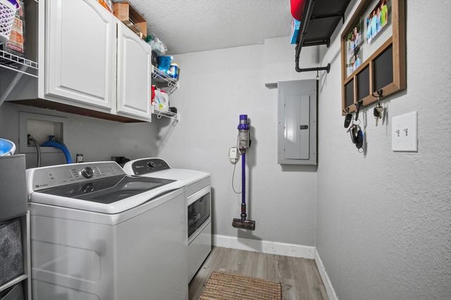 7506 CORAL VINE LANE, Tampa, FL 33619