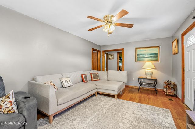 8826 Asheville Hwy, Knoxville, TN 37924