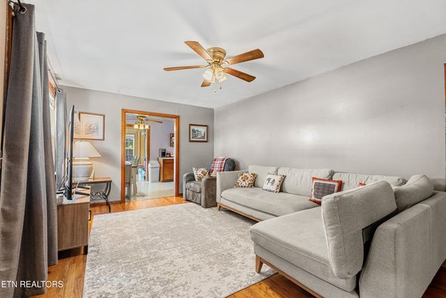 8826 Asheville Hwy, Knoxville, TN 37924