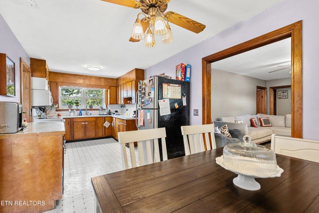 8826 Asheville Hwy, Knoxville, TN 37924