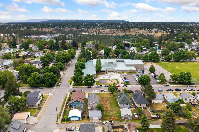 2621 W Sharp Ave, Spokane, WA 99201