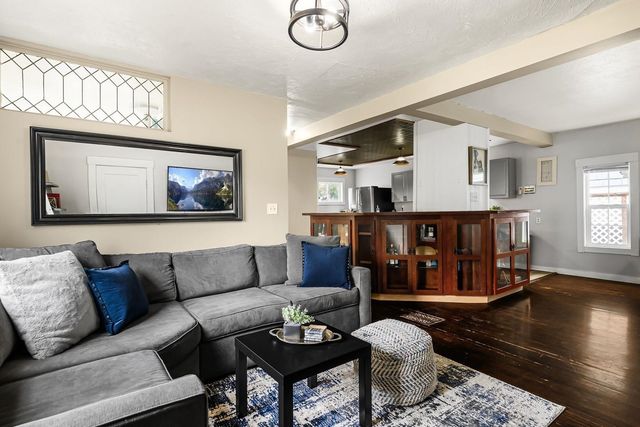 2621 W Sharp Ave, Spokane, WA 99201