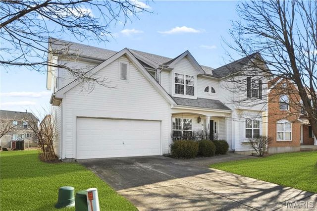 3908 Jost Farm Way, Florissant, MO 63034