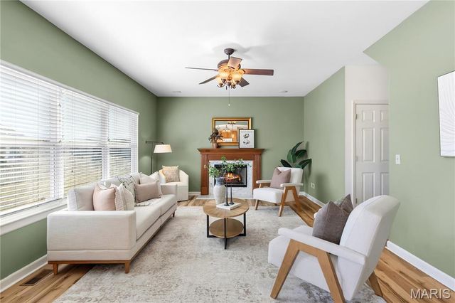 3908 Jost Farm Way, Florissant, MO 63034