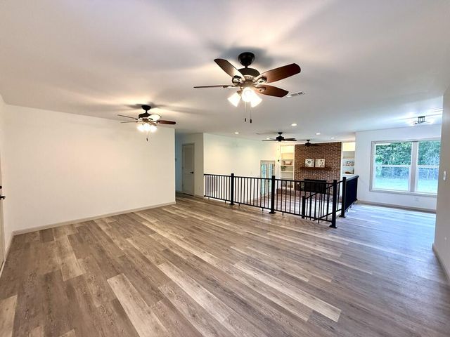 602 Lakewood Dr, Dothan, AL 36301