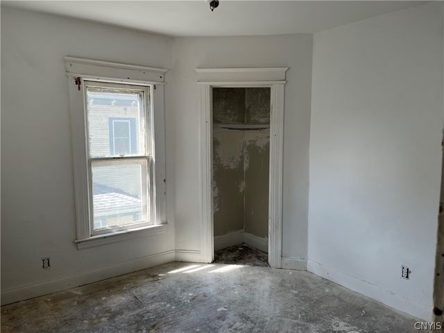 210 East Colvin Street, Syracuse, NY 13205