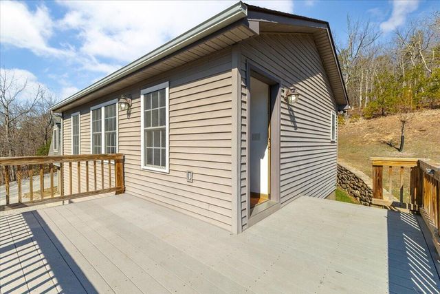 3282 Absalom Smith RD, Salem, VA 24153