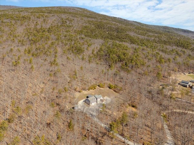 3282 Absalom Smith RD, Salem, VA 24153