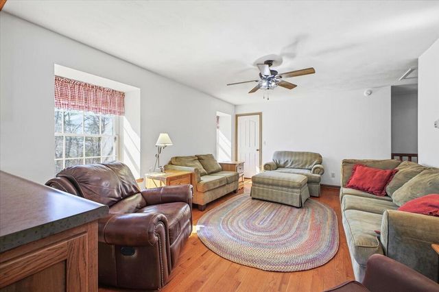 3282 Absalom Smith RD, Salem, VA 24153