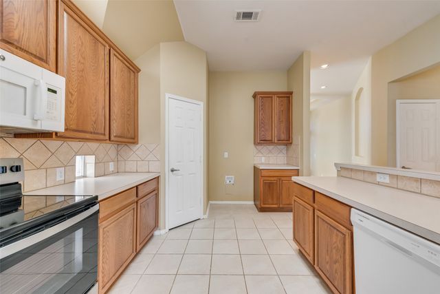 2600 Spring Drive, Mckinney, TX 75072