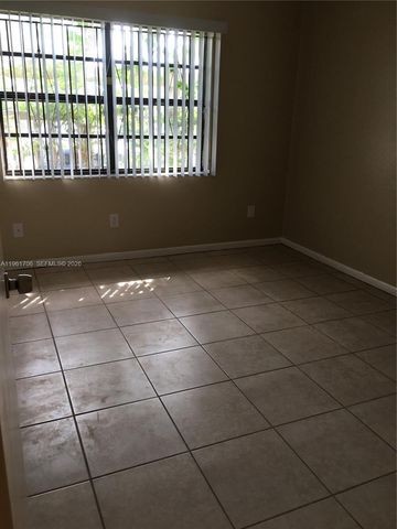 1525 Sandpiper Blvd, Homestead, FL 33035