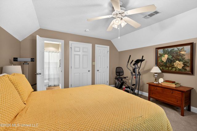 37 Cedarow, Hattiesburg, MS 39402