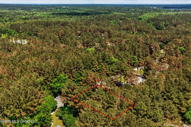 37 Cedarow, Hattiesburg, MS 39402
