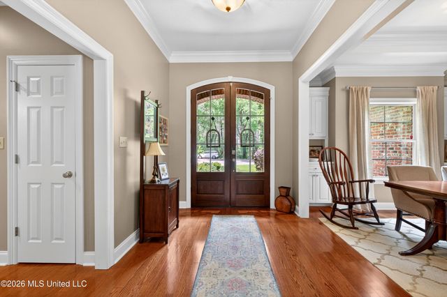 37 Cedarow, Hattiesburg, MS 39402