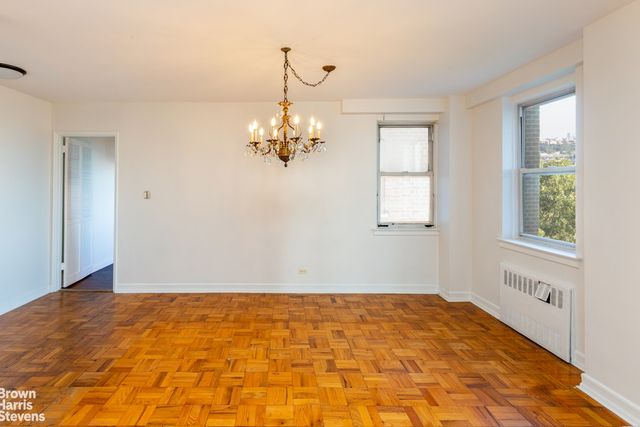 3135 Johnson Ave Apt 12C, New York City, NY 10463