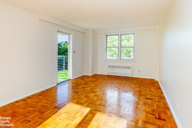 3135 Johnson Ave Apt 12C, New York City, NY 10463