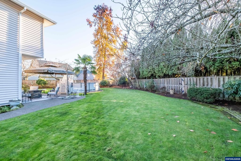 Image 42 of property listing at 925 Scepter Ct NE, Salem, OR 97301