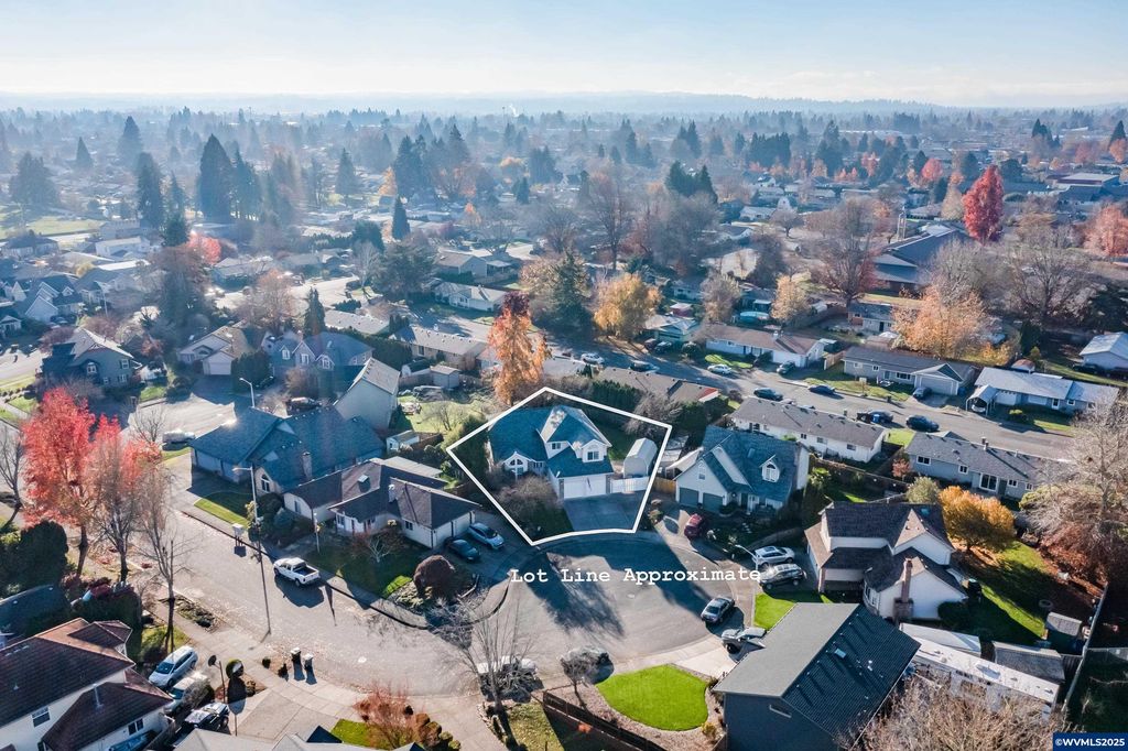 Image 48 of property listing at 925 Scepter Ct NE, Salem, OR 97301