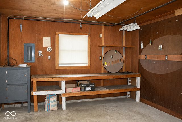1707 W 8th Street, Anderson, IN 46016