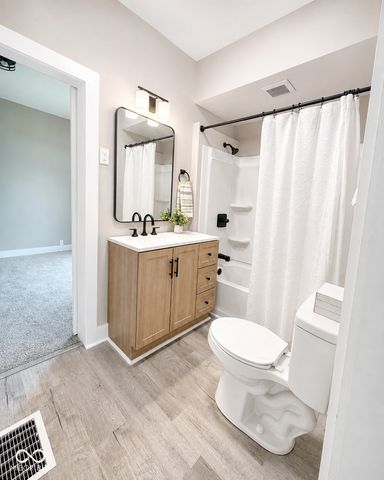1707 W 8th Street, Anderson, IN 46016