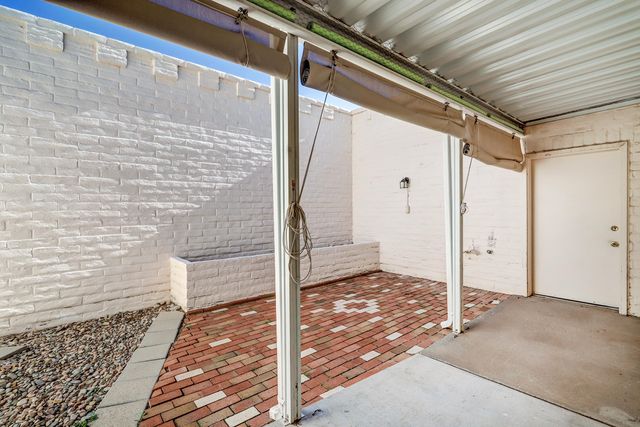 1391 Wagon Train Drive SE, Albuquerque, NM 87123