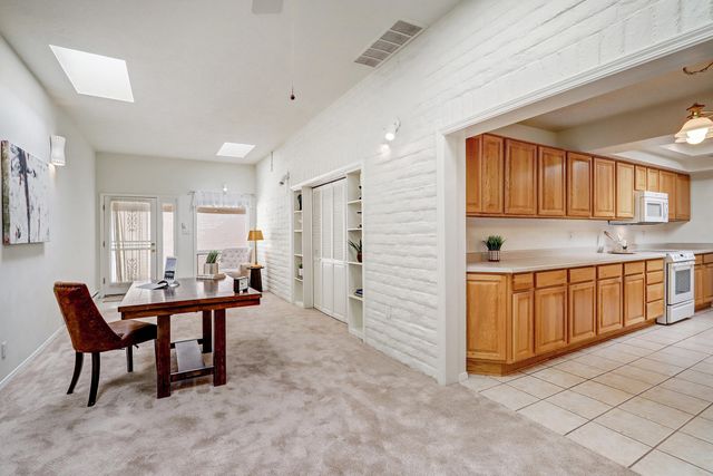 1391 Wagon Train Drive SE, Albuquerque, NM 87123