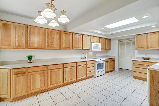 1391 Wagon Train Drive SE, Albuquerque, NM 87123