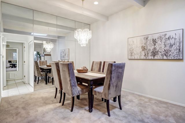 1391 Wagon Train Drive SE, Albuquerque, NM 87123