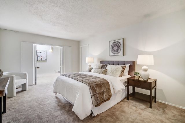 1391 Wagon Train Drive SE, Albuquerque, NM 87123