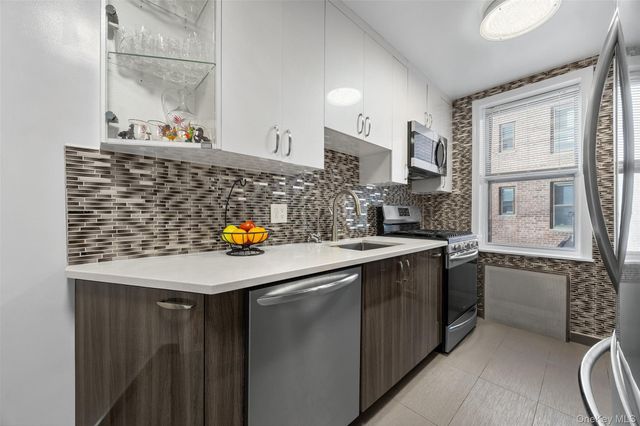 2285 Bragg Street 2H, Brooklyn, NY 11229
