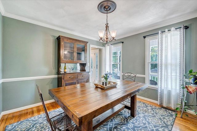 15 Coling Hollow RD, Troutville, VA 24175