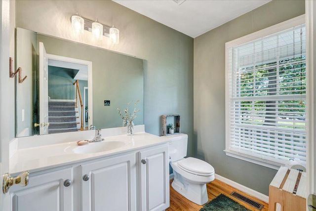 15 Coling Hollow RD, Troutville, VA 24175