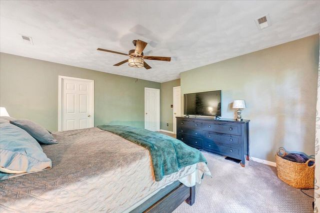 15 Coling Hollow RD, Troutville, VA 24175
