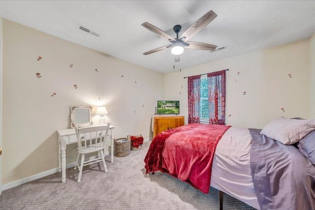 15 Coling Hollow RD, Troutville, VA 24175