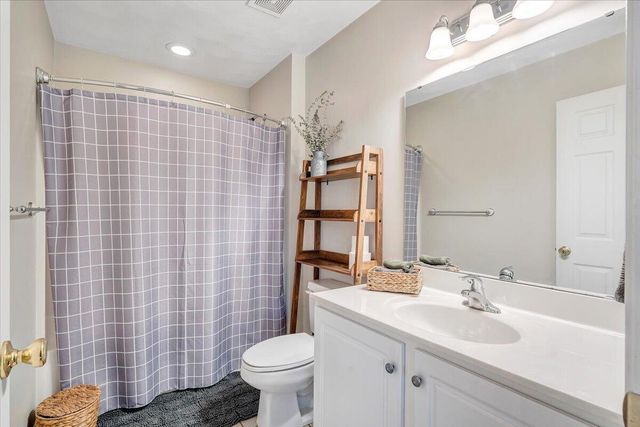 15 Coling Hollow RD, Troutville, VA 24175