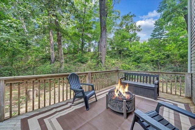 15 Coling Hollow RD, Troutville, VA 24175