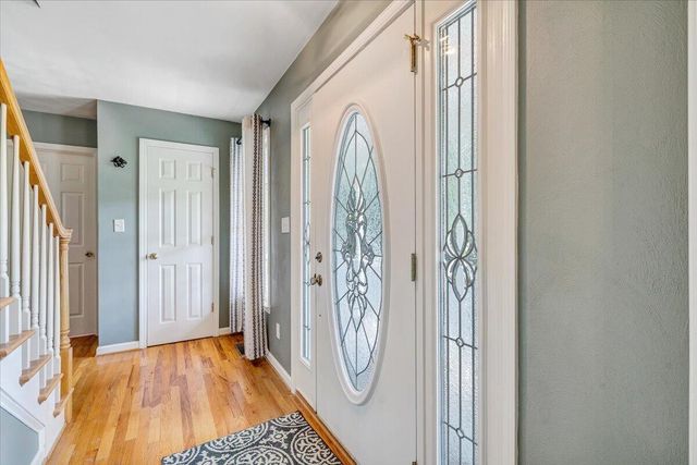 15 Coling Hollow RD, Troutville, VA 24175