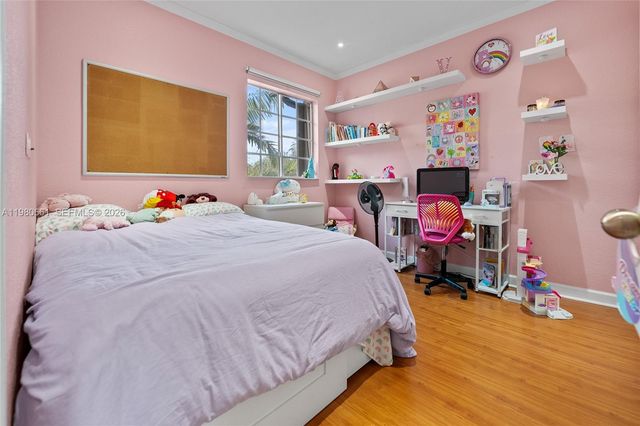 21474 SW 85th Path, Cutler Bay, FL 33189