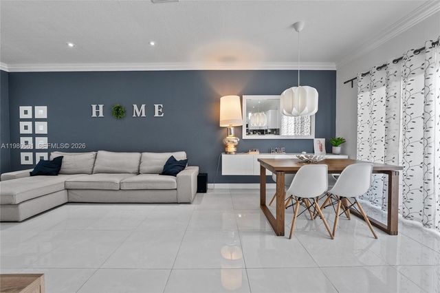 21474 SW 85th Path, Cutler Bay, FL 33189