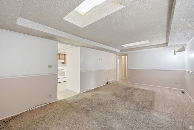 1601 S 700 W, Woods Cross, UT 84087