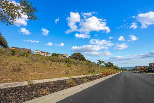 14406 Lee Avenue, Marina, CA 93933